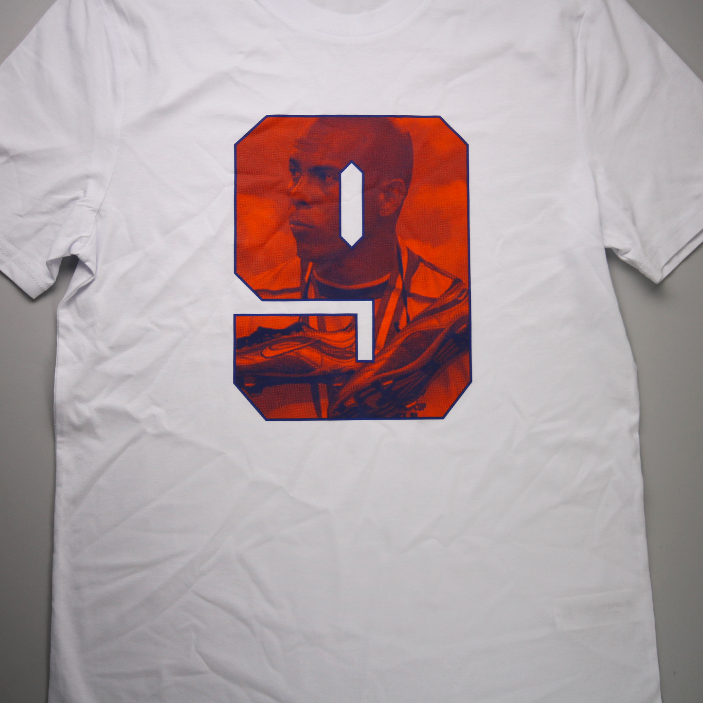 T-SHIRT 'R9' – ÉDITION LIMITÉE