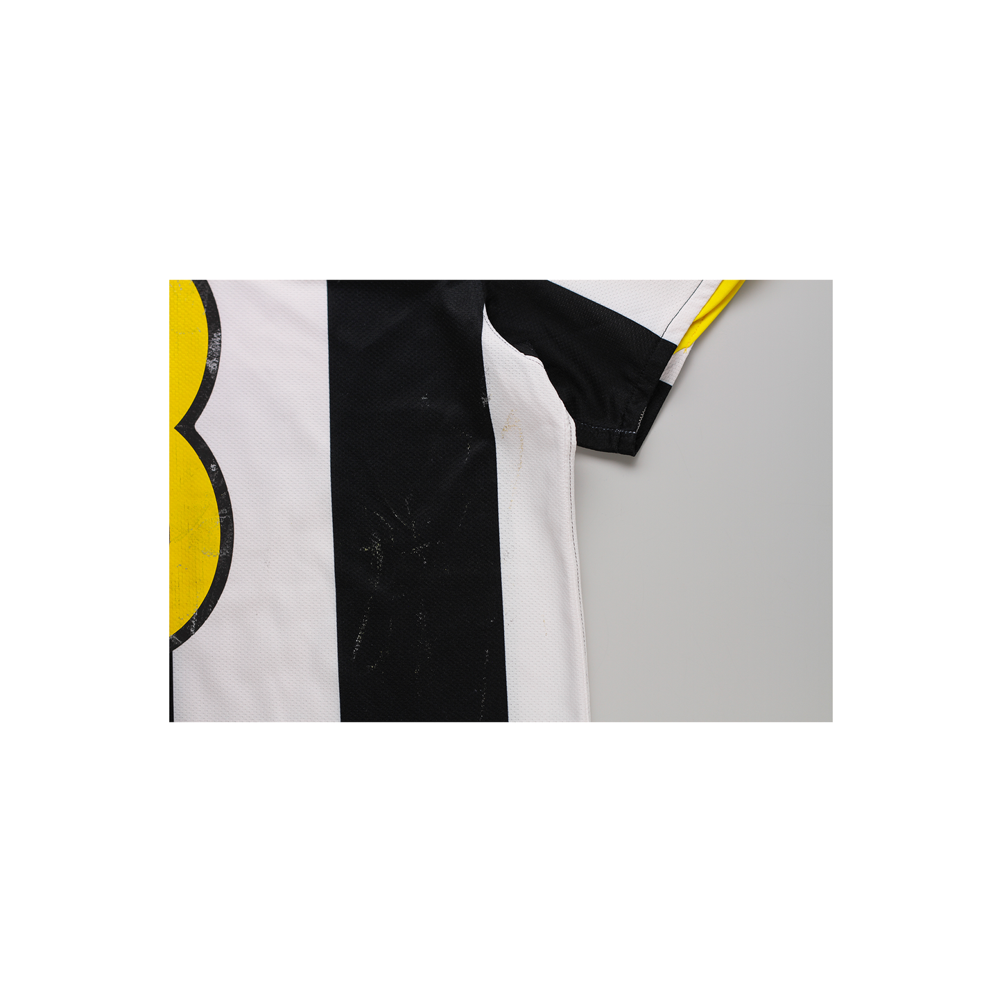 Juventus 2008/09 Home #8 AMAURI - M